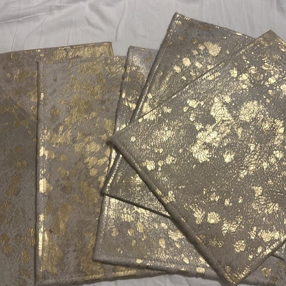 Miriam White/Gold Speckle Hair-On-Hide Placemat Set Of 6 Rectangle) - Picture 10 of 11